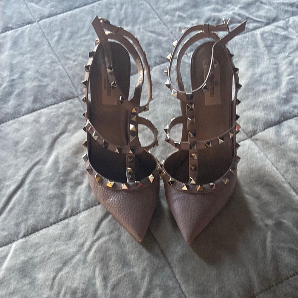 Studded Women's Shoes